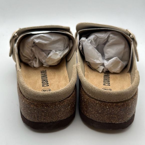 CUSHIONAIRE Women's Genuine Leather Cork Footbed Clog with Comfort 6.5 WIDE TAUP - Picture 4 of 7